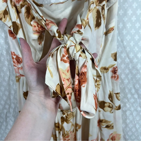 Auguste Cream Pink Floral Tie Open Back Dress - Picture 4 of 5